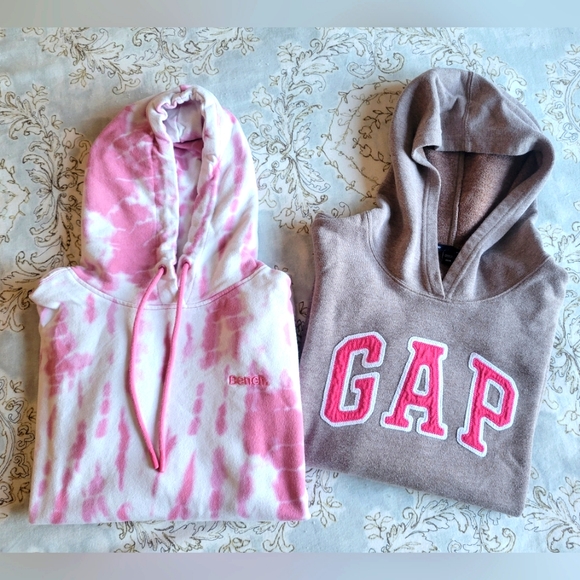 GAP Sweaters - Practically New. Hoodie Bundle Size M. Gap/Bench